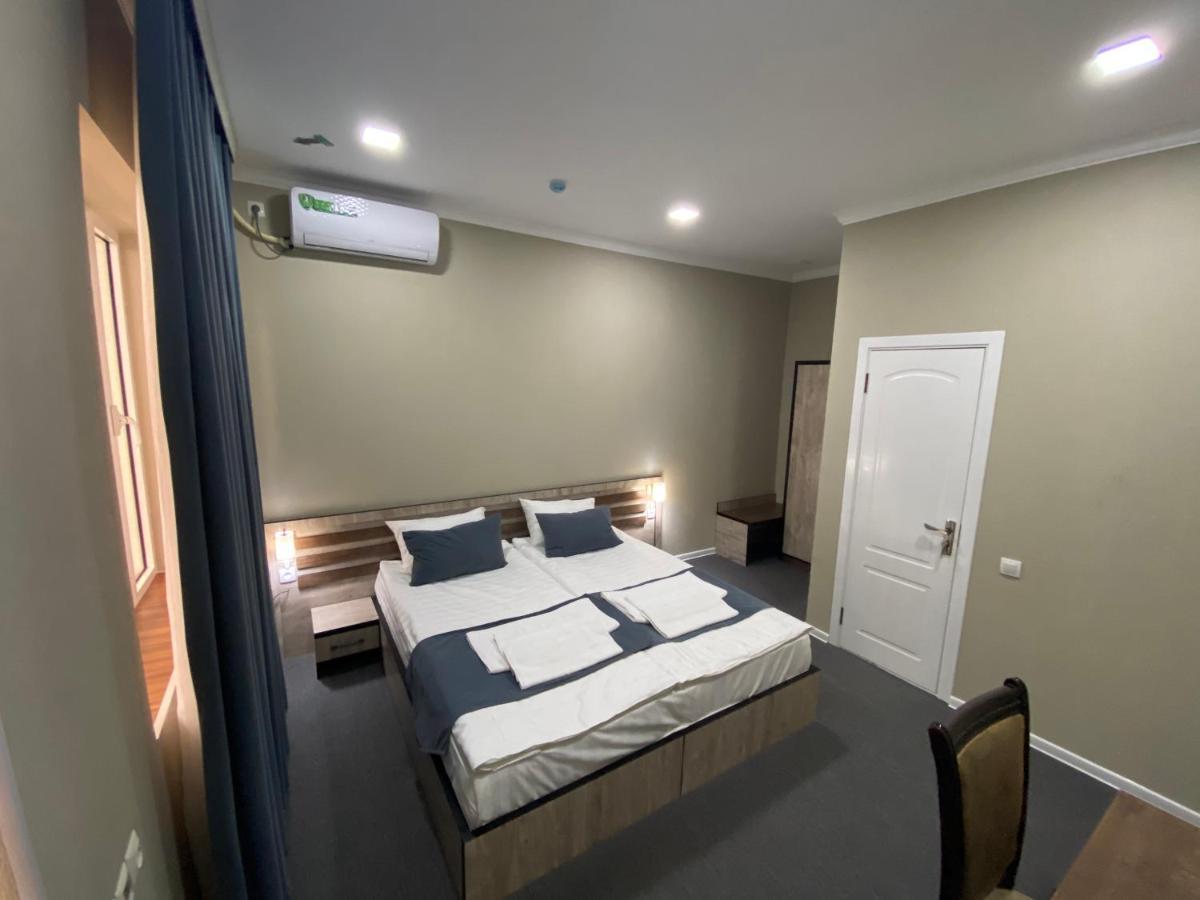 Adras Hotel Taşkent Dış mekan fotoğraf